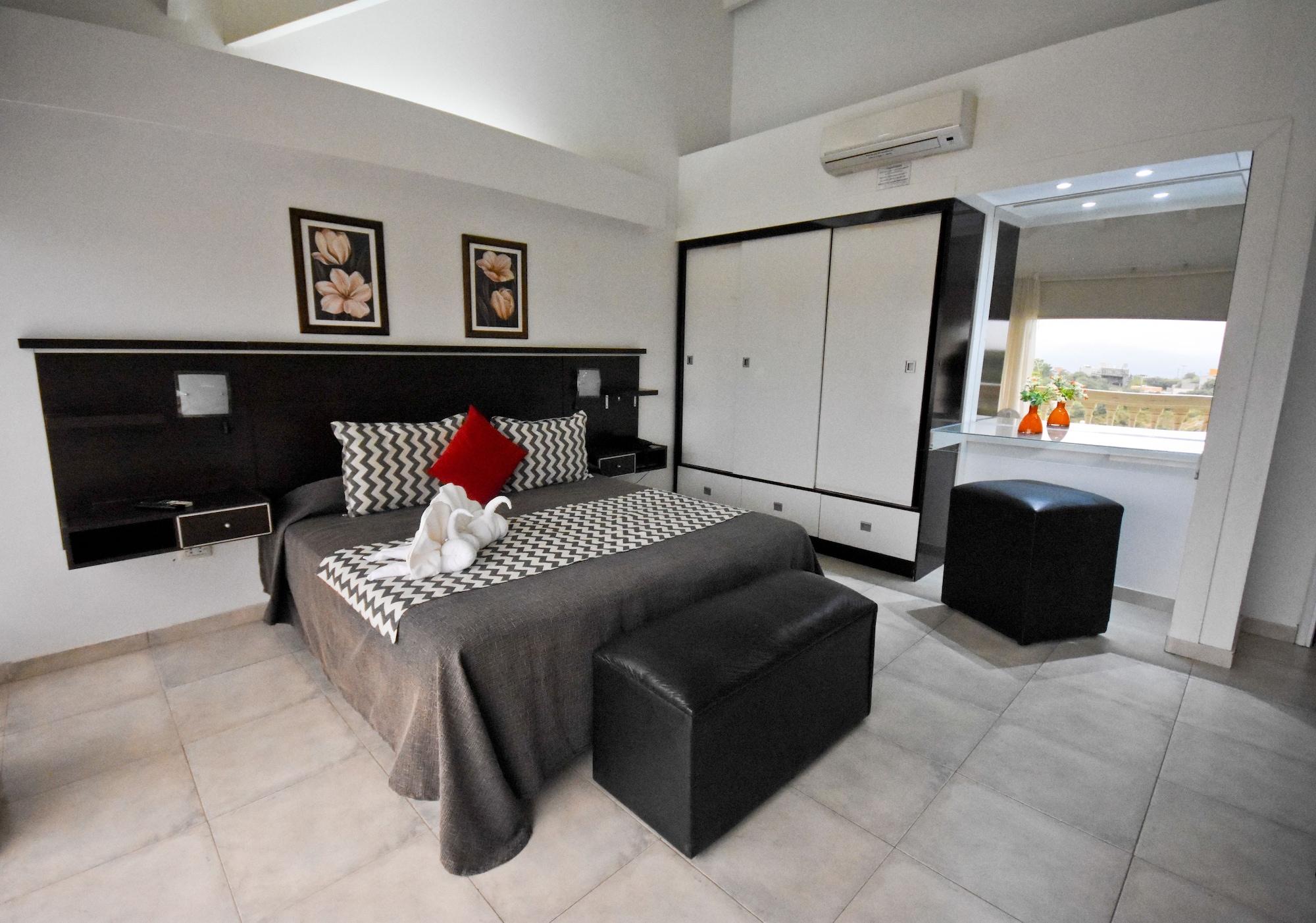 Villa La Font Apart Hotel & Spa Villa Carlos Paz Eksteriør billede