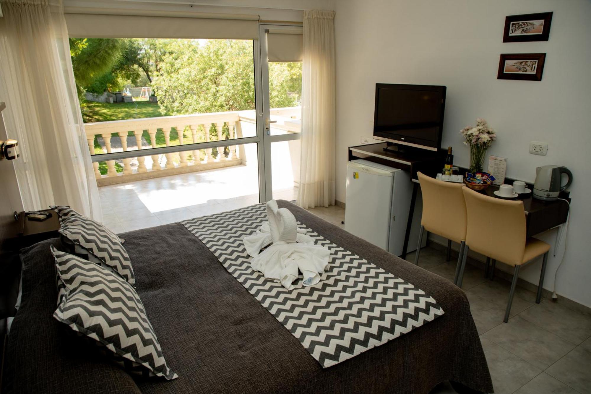 Villa La Font Apart Hotel & Spa Villa Carlos Paz Eksteriør billede
